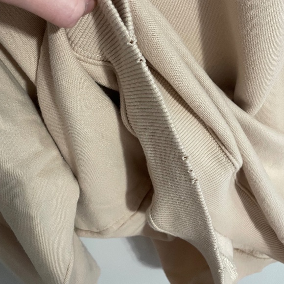 Aerie distressed collared crewneck sweatshirt - Picture 7 of 9